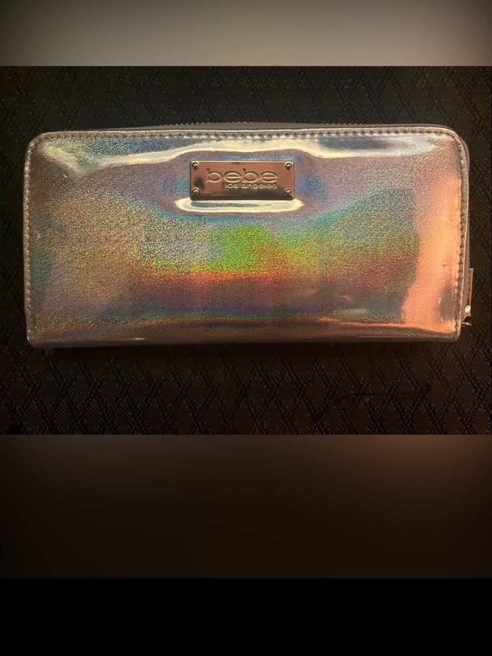 NWOT BEBE iridescent holographic zip wallet in silver